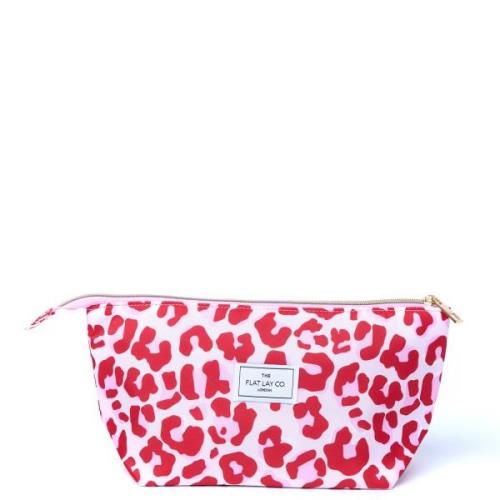 The Flat Lay Co. Essential Pouch in Pink Leopard