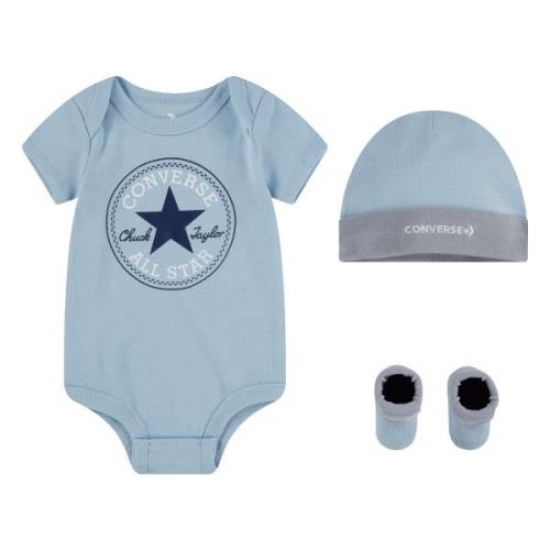 Conjunto de 3 piezas body + gorrito + zapatillas